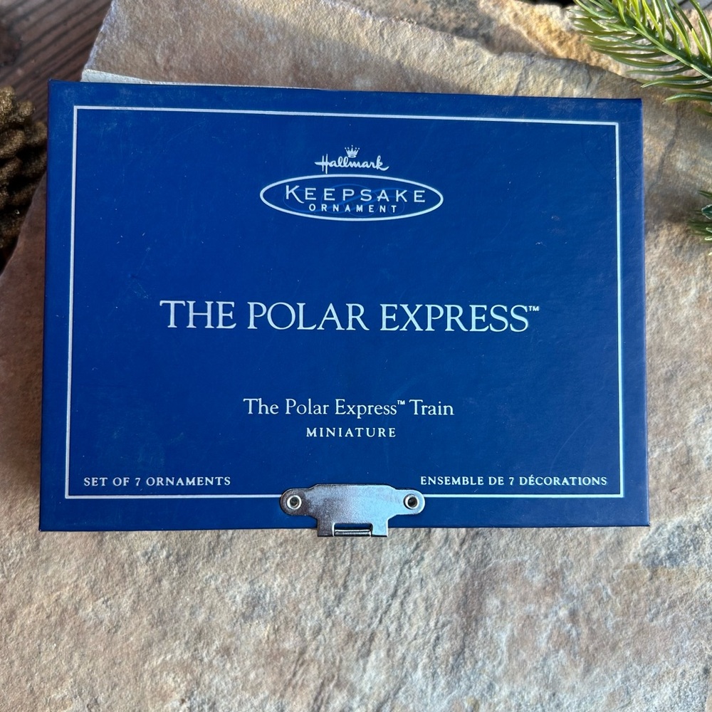 Hallmark Polar Express Mini Train 2005 Holiday Edition Keepsake Ornament NIB